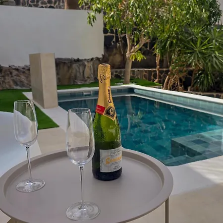 Katara By Helloapartments Villa