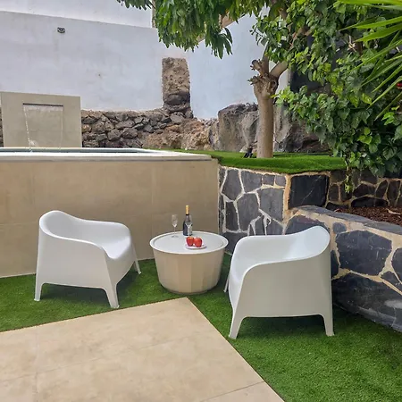 Katara By Helloapartments Villa