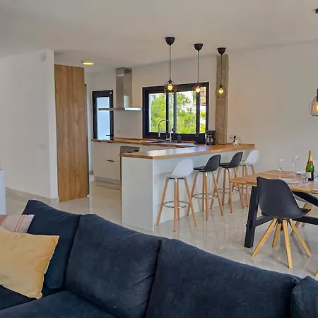 Villa Katara By Helloapartments