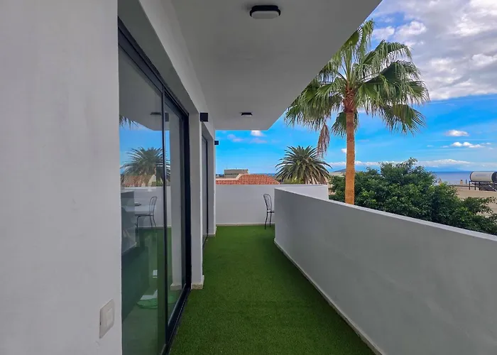 Katara By Helloapartments Villa